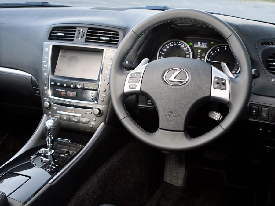  Lexus IS350 2011 года  (ZA) (фото 9 из 13)